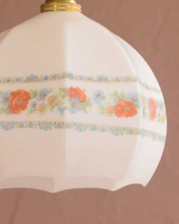 ペンダントライト　照明・ライティング　アンティークの可愛らしいペンダントライト（コード・シャンデリア電球・ギャラリーなし）。。(m-3696-z)