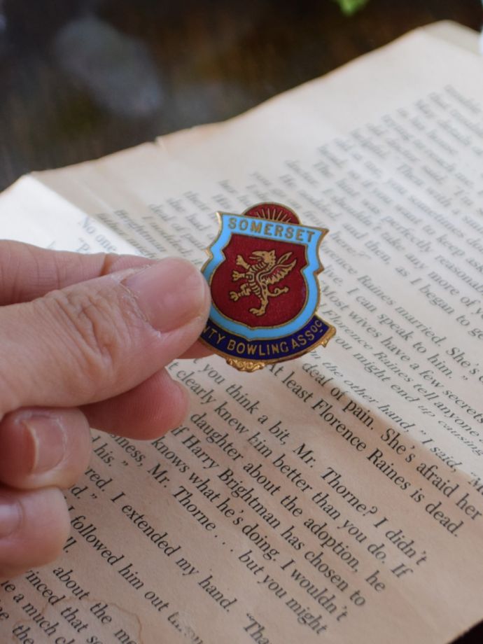 アンティークのブローチ