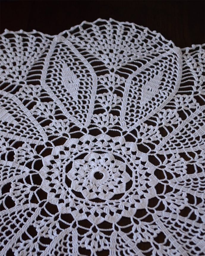 アンティークのドイリー