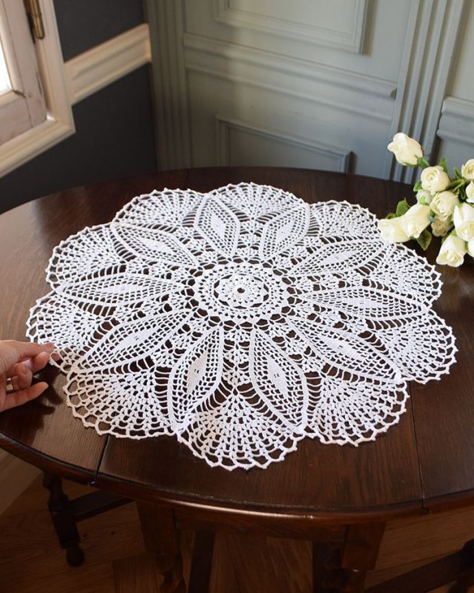 アンティークのレース