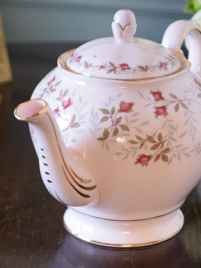 トスカン窯のアンティークのティーポット