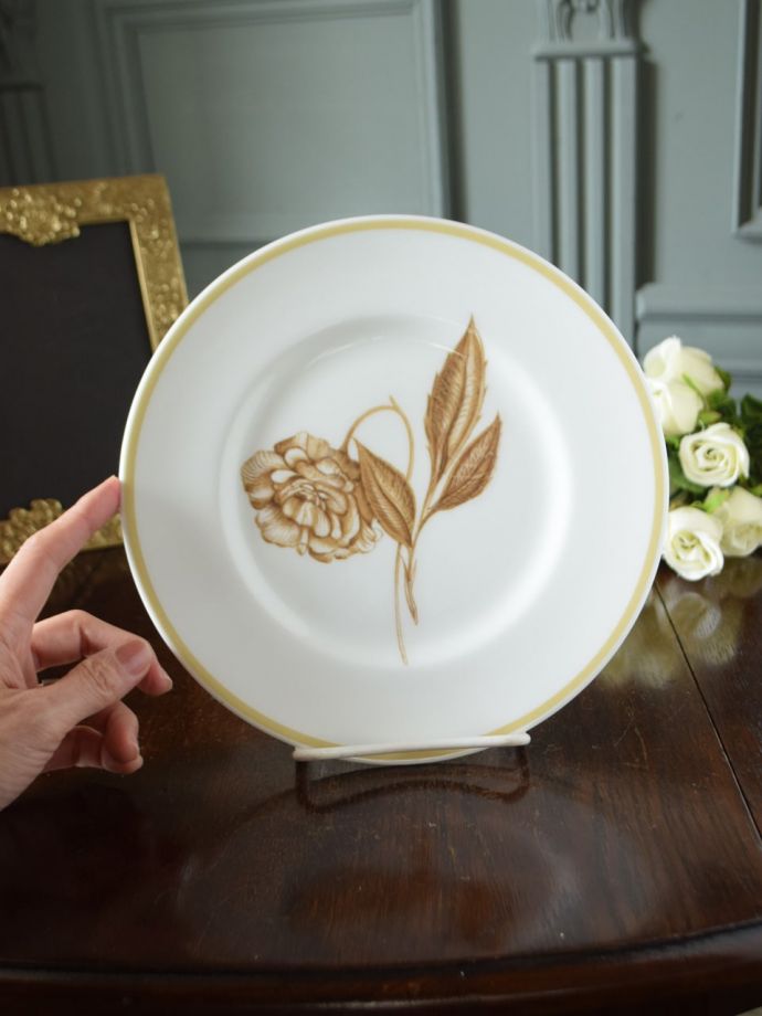 スージークーパーのお皿