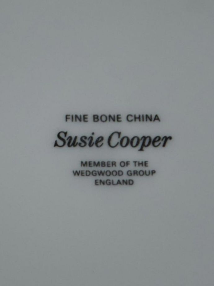 スージークーパーのバックスタンプ