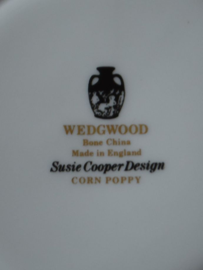 スージークーパーのバックスタンプ