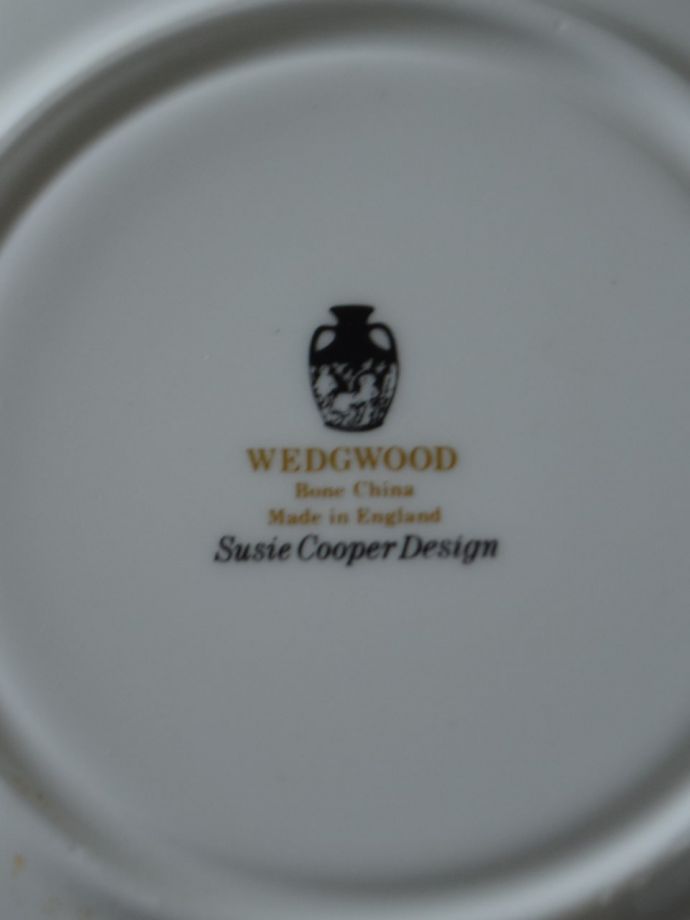 スージークーパーのバックスタンプ