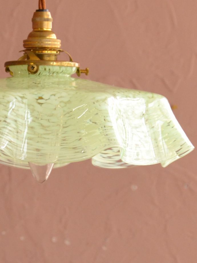 アンティークガラスのランプシェード