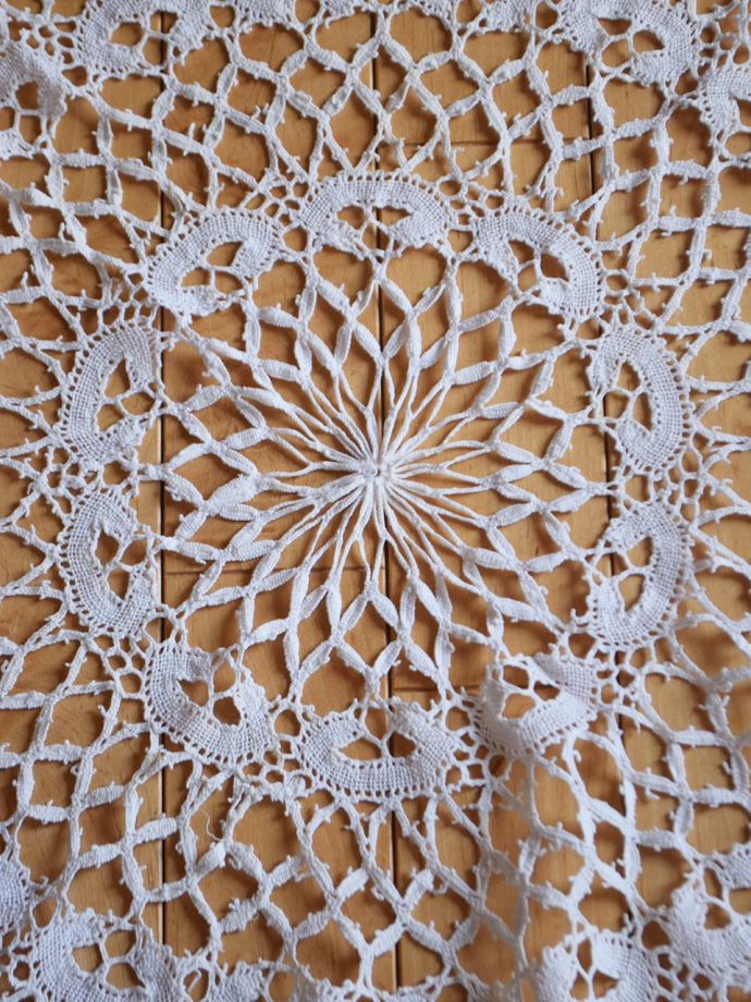 アンティークのドイリー