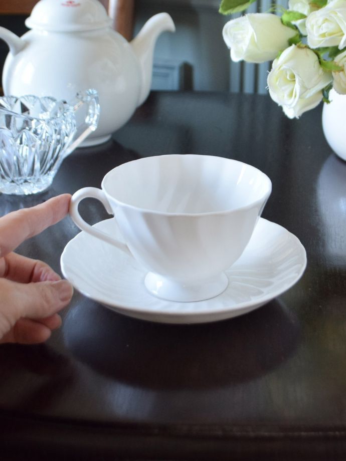 スージークーパーのカップ＆ソーサー