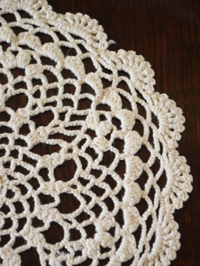アンティークのドイリー