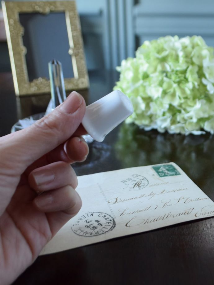 英国アンティークのおしゃれなシンブル