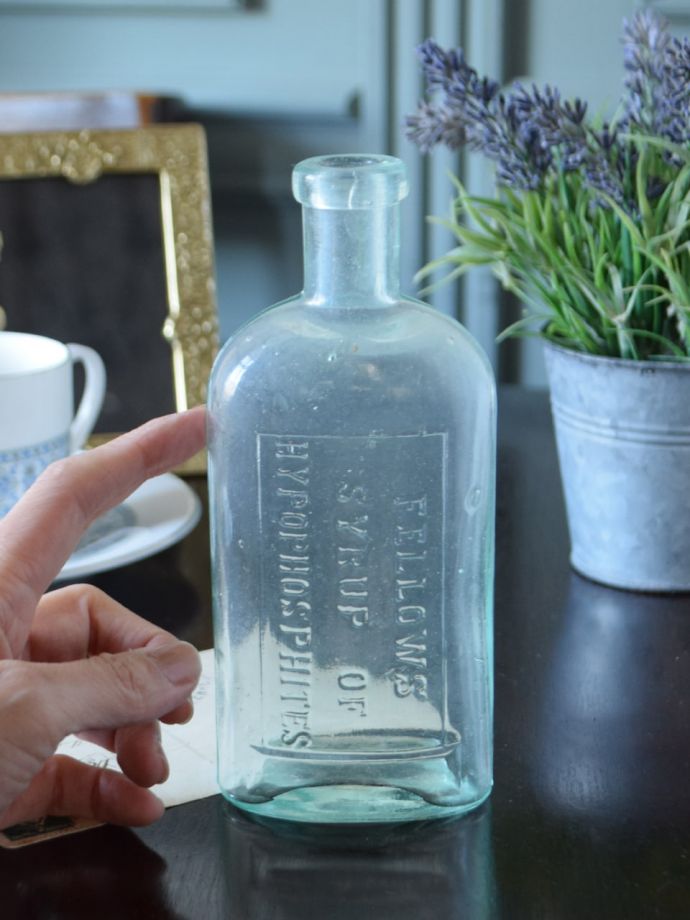 アンティークのガラス雑貨