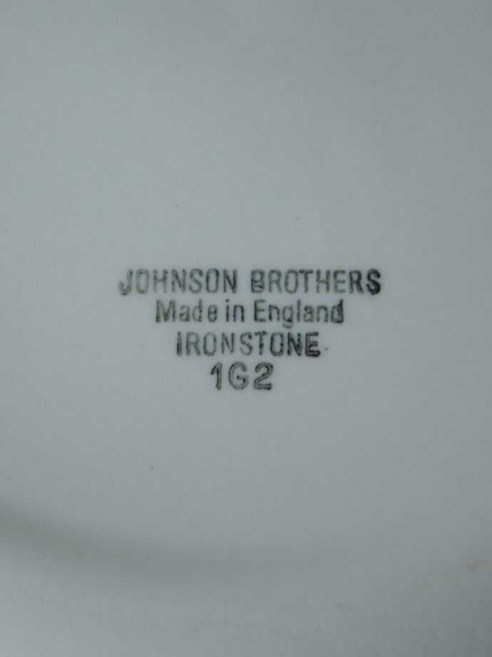 Johson Brothersのバックスタンプ