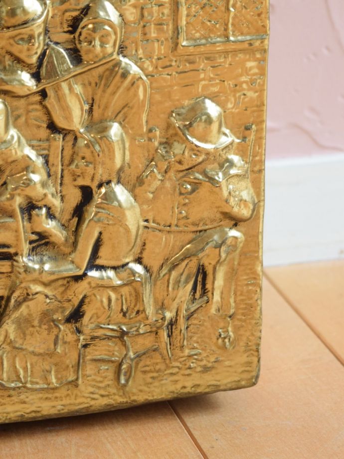 マガジンラックの脚