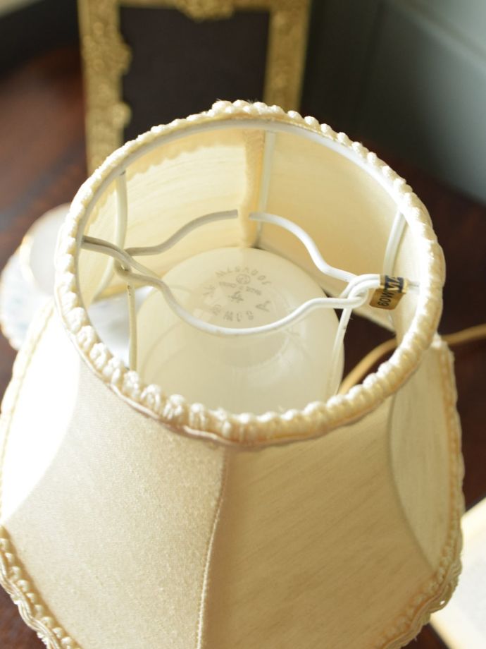 クリップタイプのシェードです。