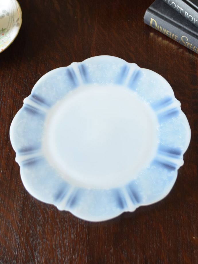 アンティークのガラス雑貨