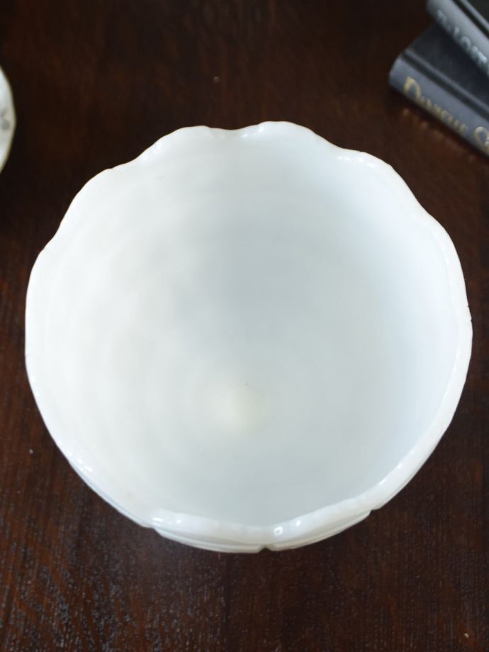 アンティークガラスの雑貨