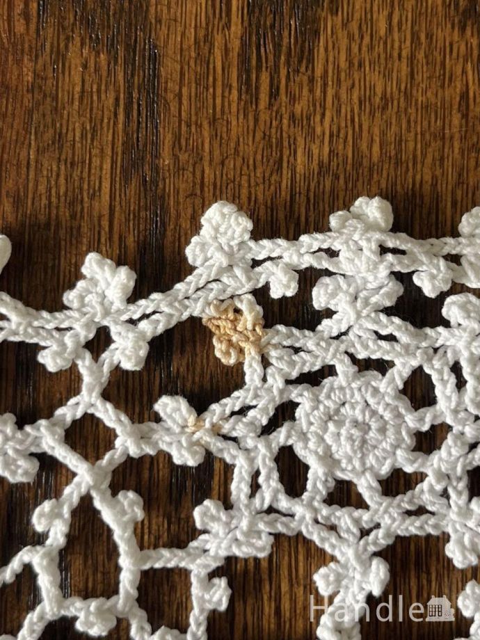 フランスのアンティーククロス、繊細で美しいハンドメイドのテーブル