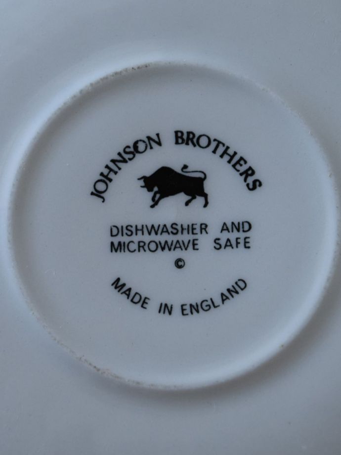 ジョンソン・ブラザーズのバックスタンプ