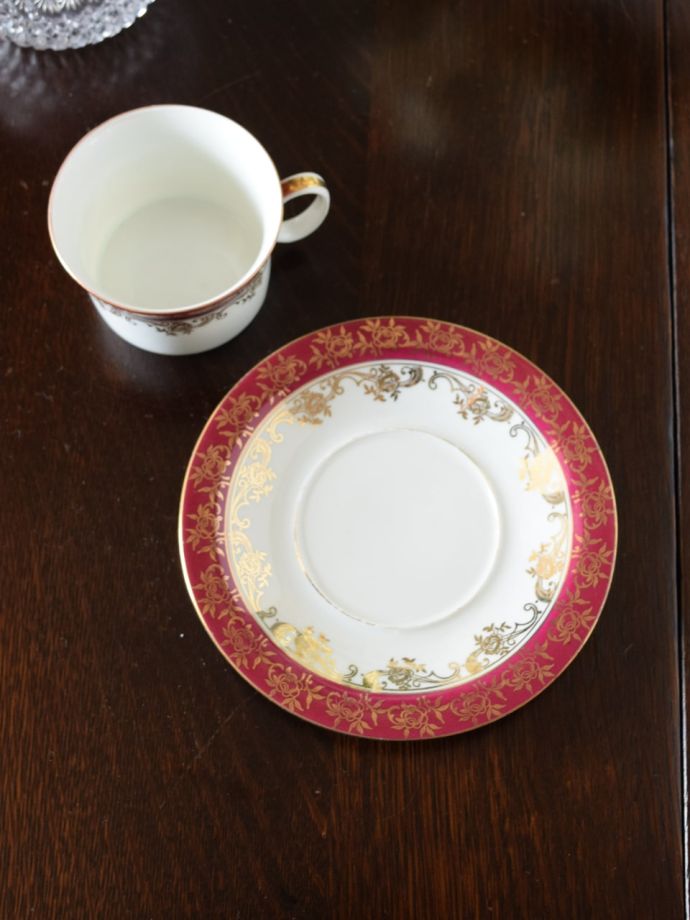 アンティークのおしゃれな食器