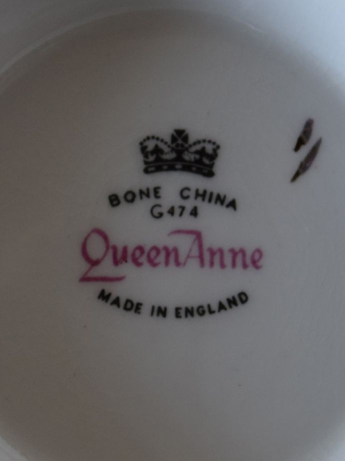 クィーンアンのバックスタンプ