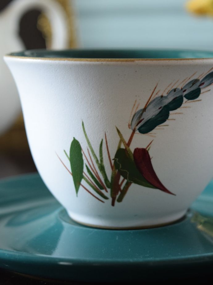 デンビーのビンテージカップ＆ソーサー