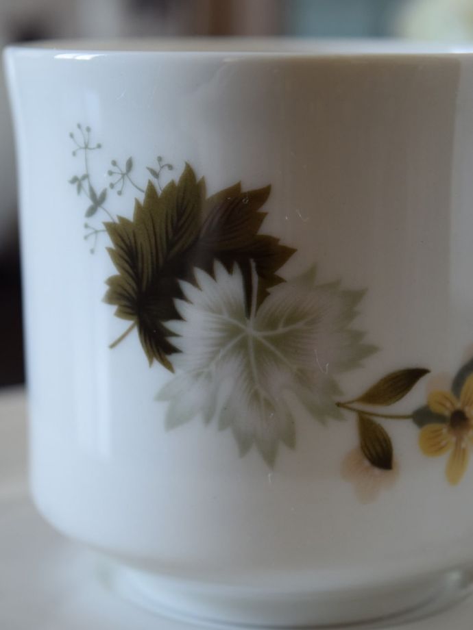 アンティークのカップ&ソーサー