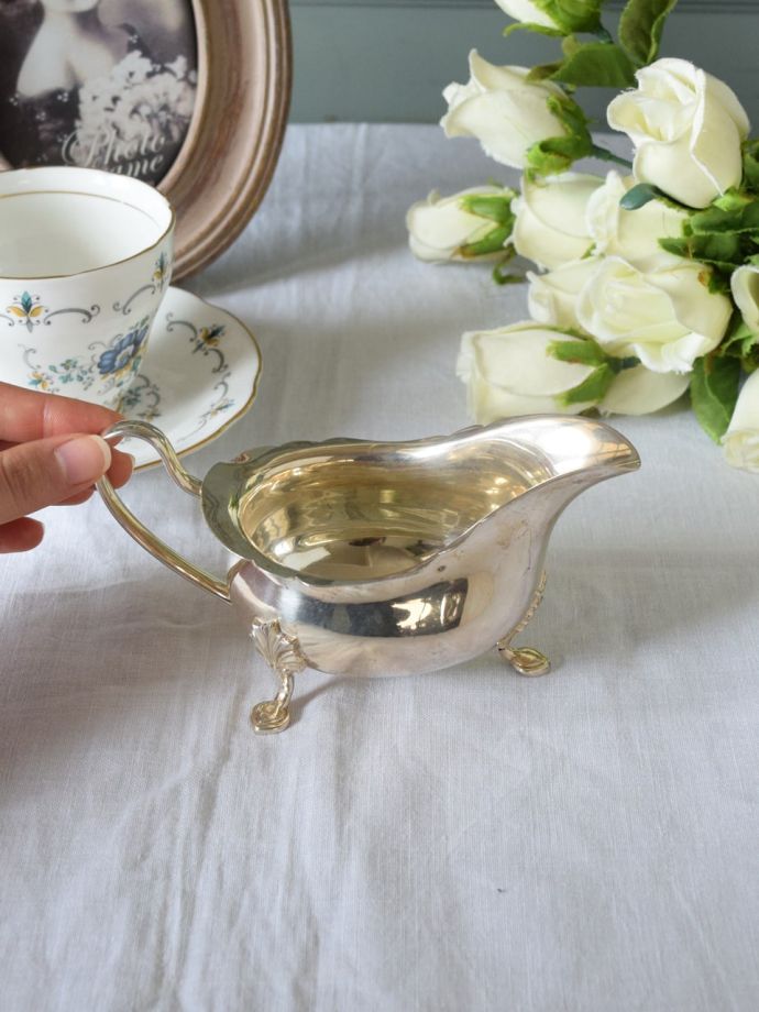 英国アンティークの銀製品