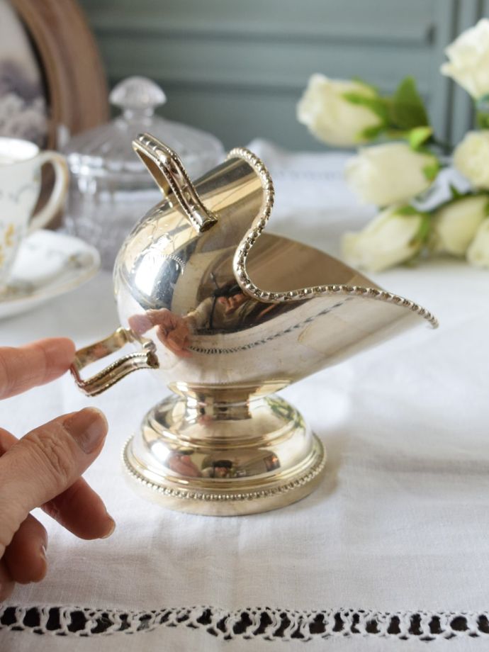 英国アンティークの銀製品