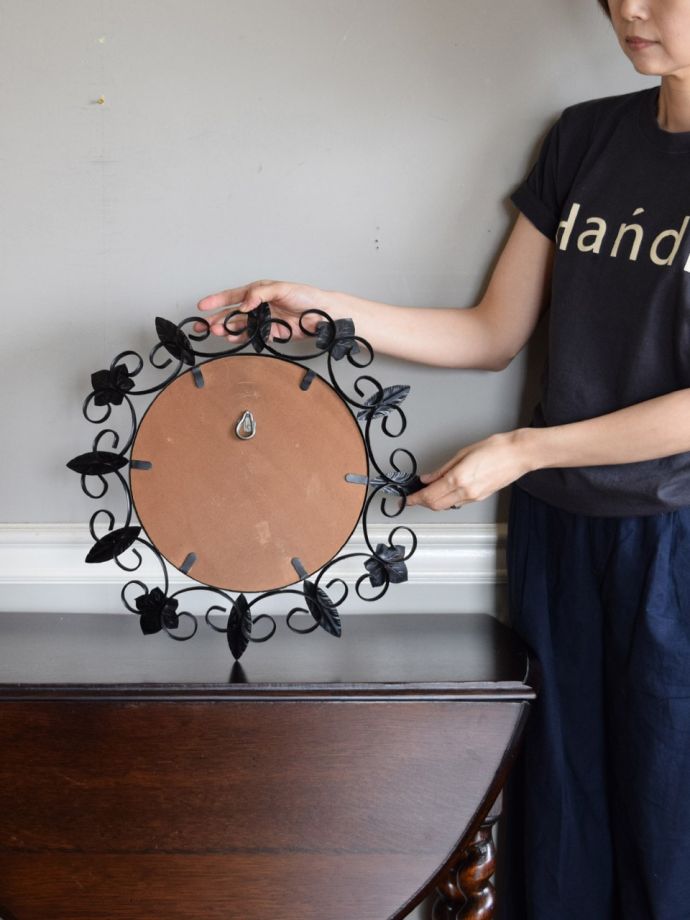 アンティークミラーの裏側