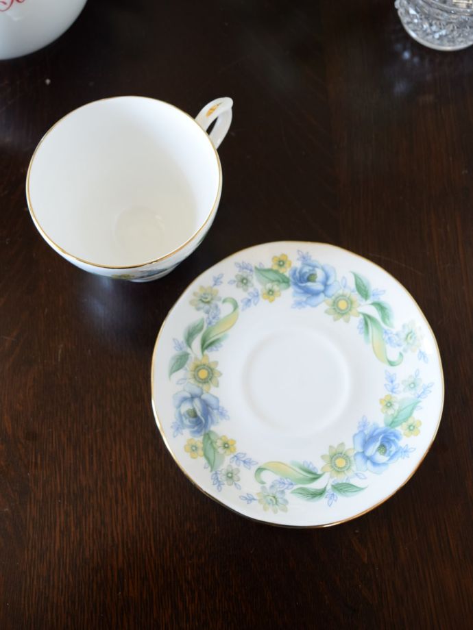 ダッチェスのアンティーク食器