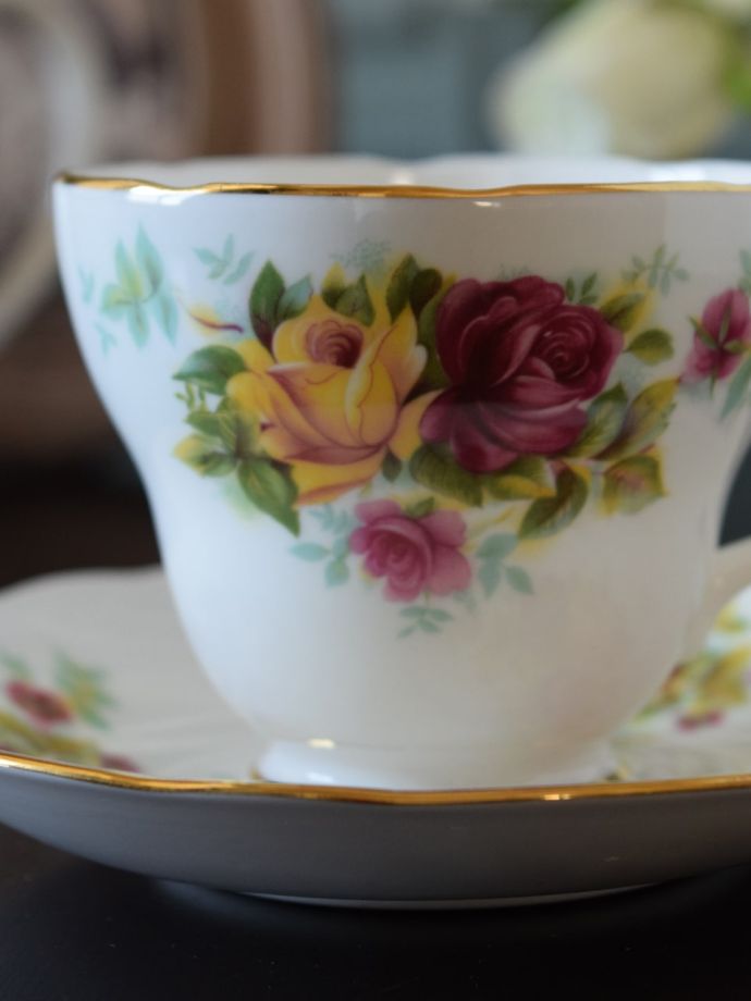 DUCHESSのアンティークのカップ&ソーサー