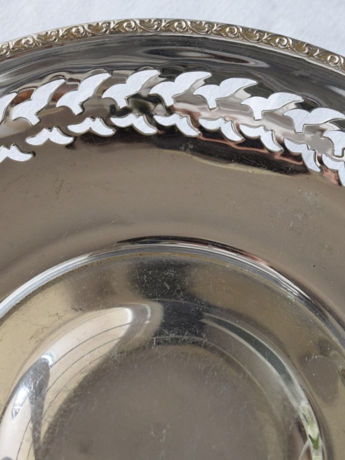 英国アンティークのシルバーバスケット