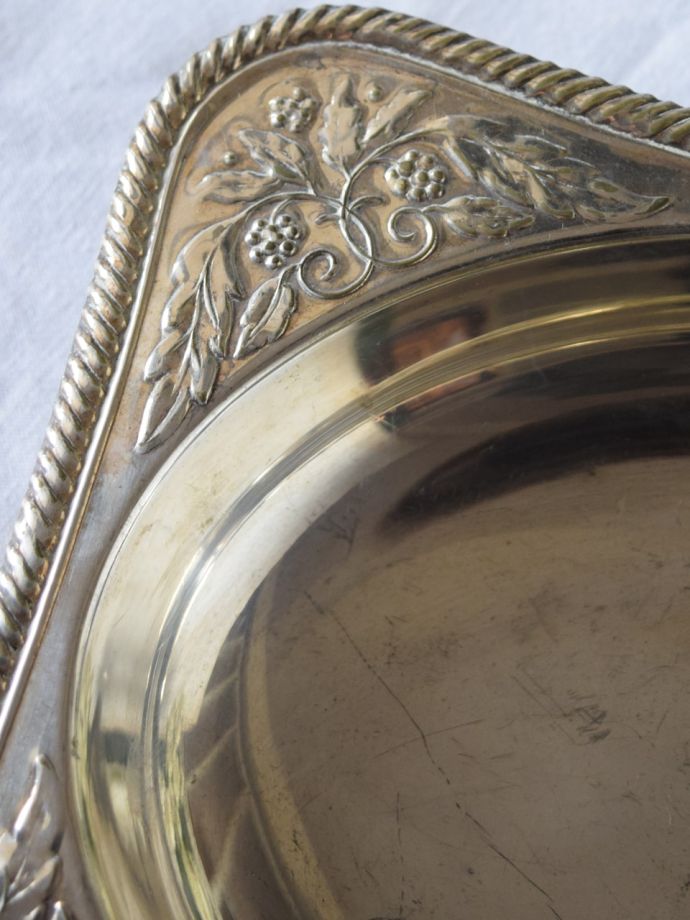 英国アンティークのシルバーバスケット