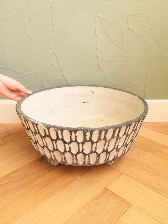 アンティークの植木鉢の大きさ