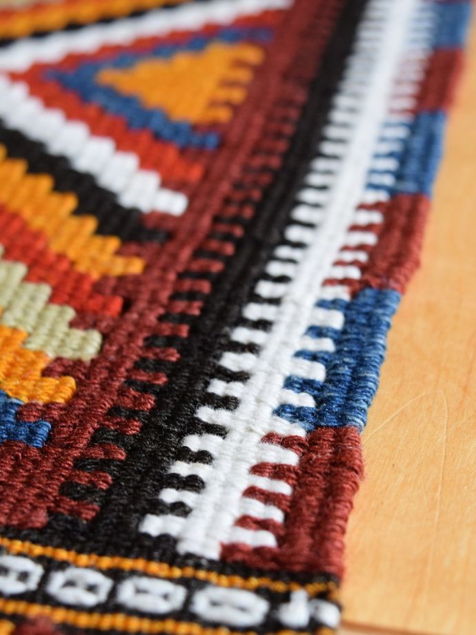 ヴィンテージのキリム