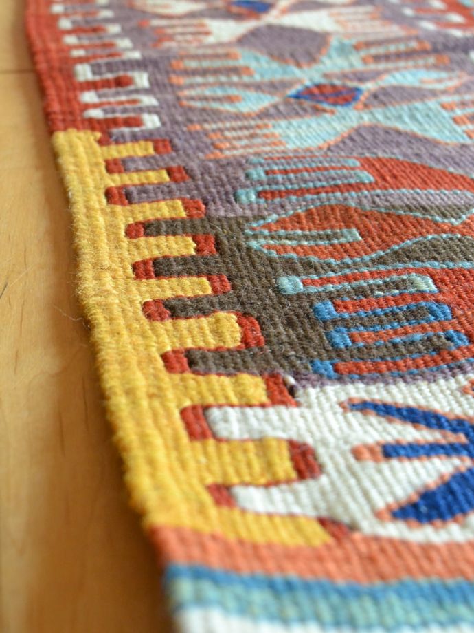 ヴィンテージのキリム