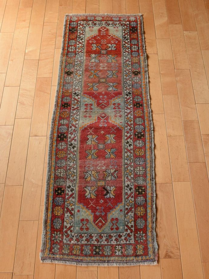 おしゃれなビンテージ絨毯