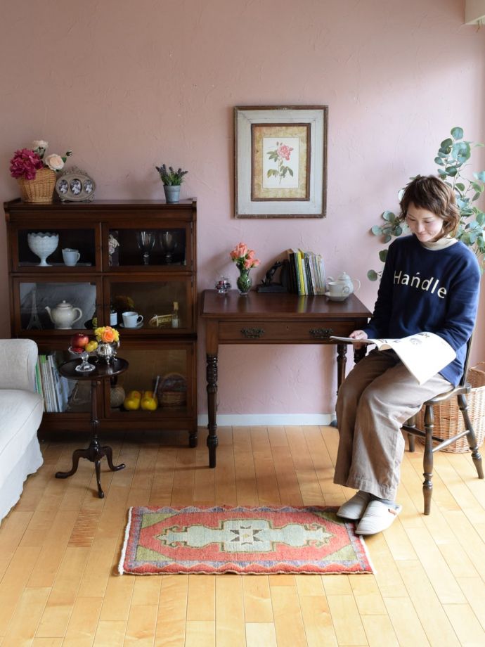 ビンテージのおしゃれな絨毯