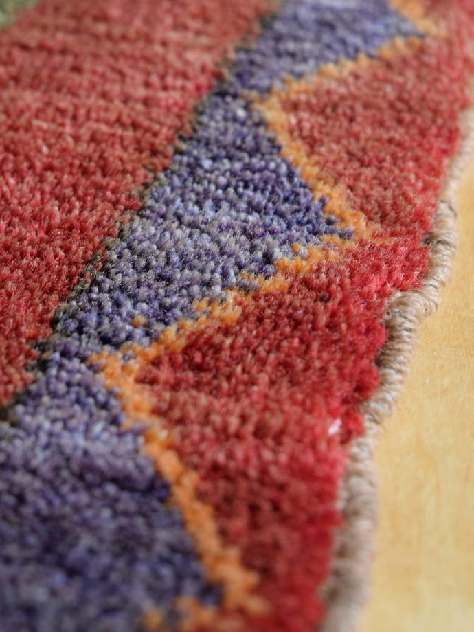 ヴィンテージのトライバルラグ