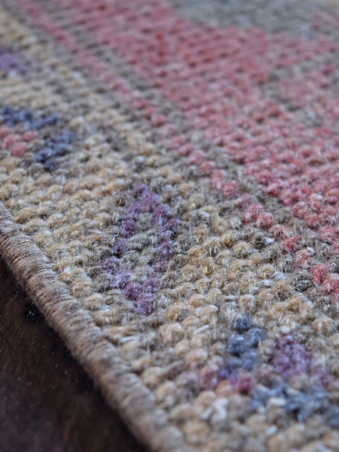 ヴィンテージのトライバルラグ