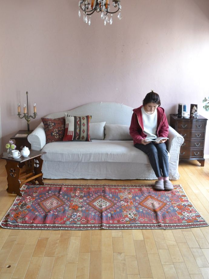 ビンテージのおしゃれなキリム