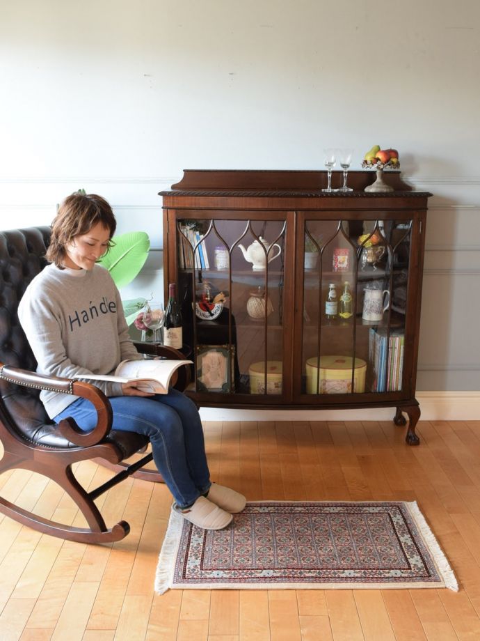 おしゃれな手織りの絨毯