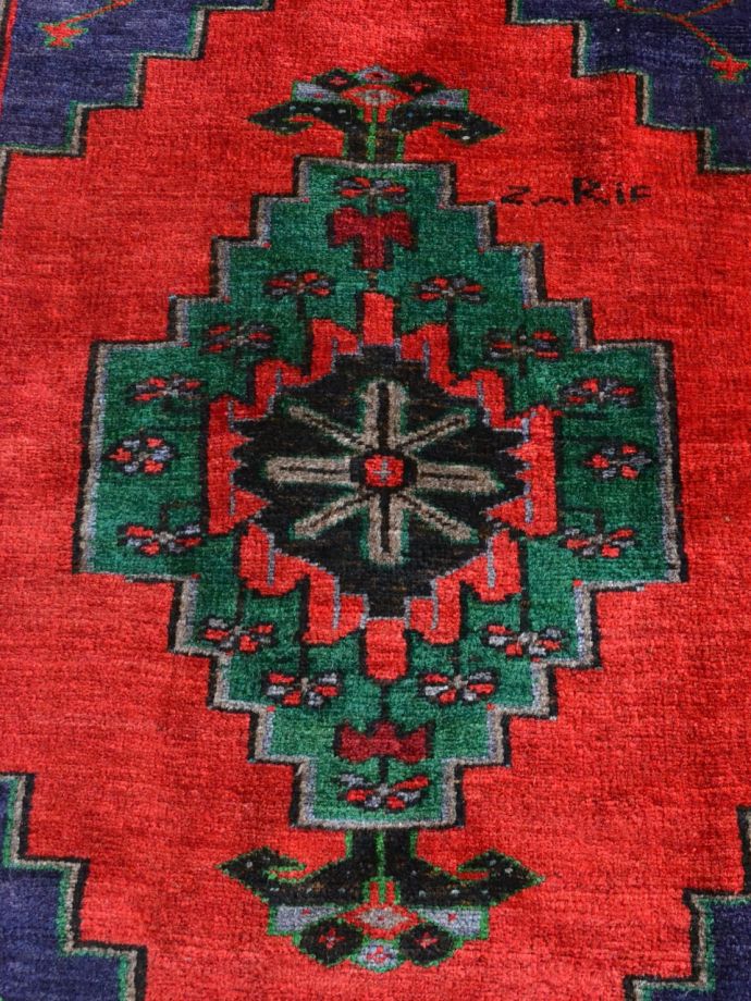 1点もののビンテージ絨毯