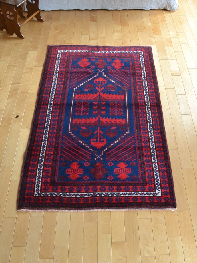 おしゃれなビンテージ絨毯