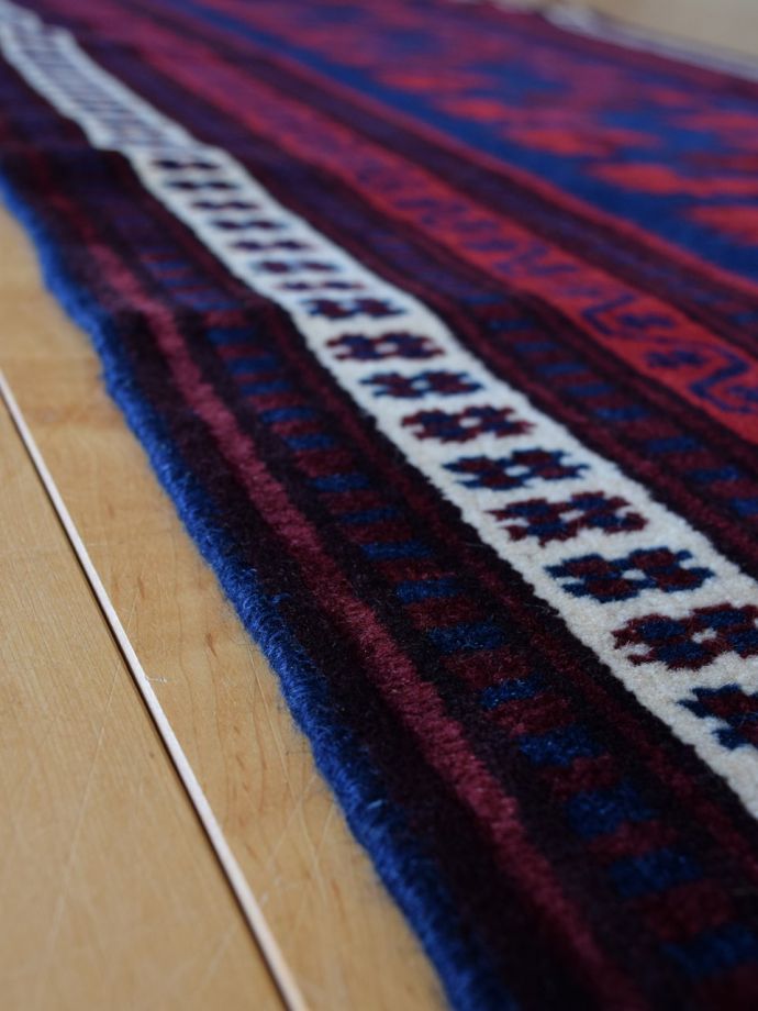 ヴィンテージのトライバルラグ