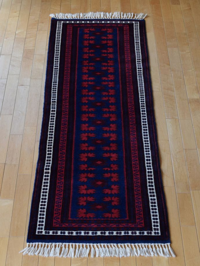 おしゃれなビンテージ絨毯