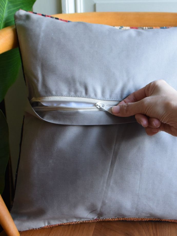 オールドキリムのクッションカバー