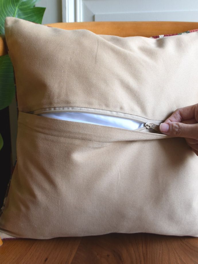 オールドキリムのクッションカバー