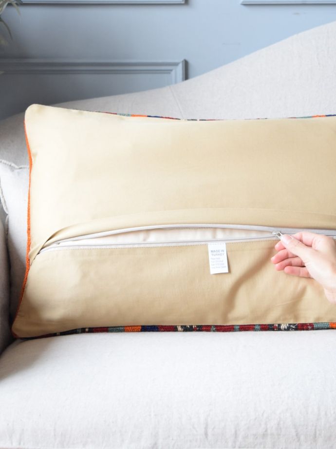 オールドキリムのクッションカバー