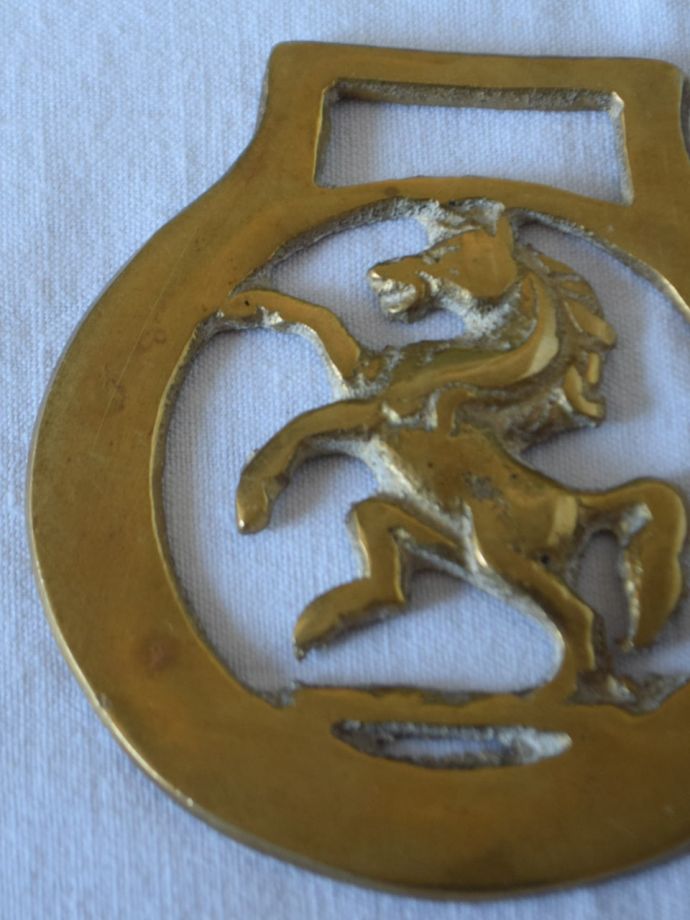 アンティークの真鍮ホースブラス